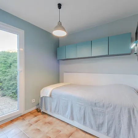 Marina Village-7 By Interhome *